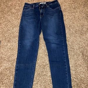 Levi’s blue jeans